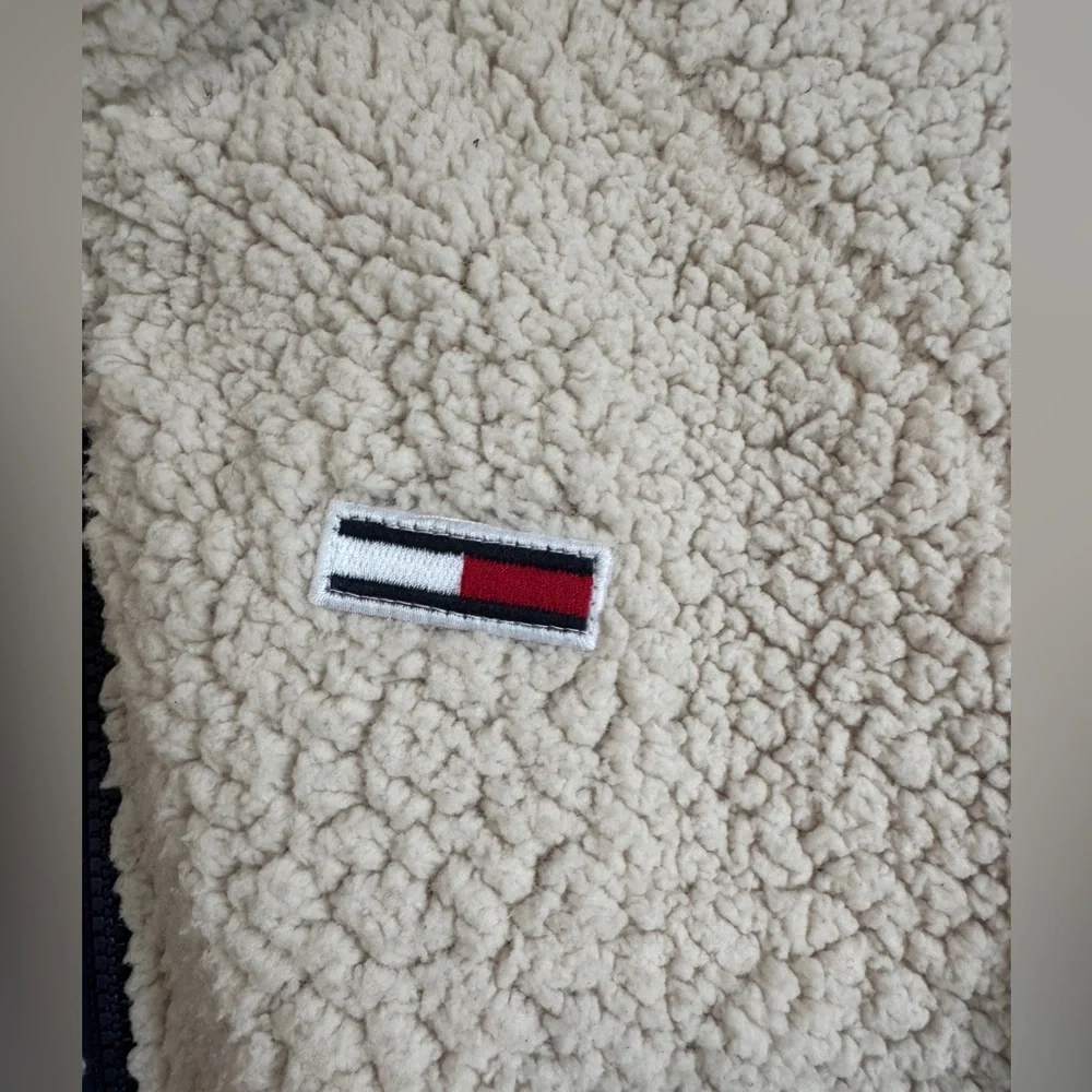 Tommy Jeans Reversible Sherpa Fleece Bomber Jacket Size XS Full Zip Pockets - Picture 9 of 9